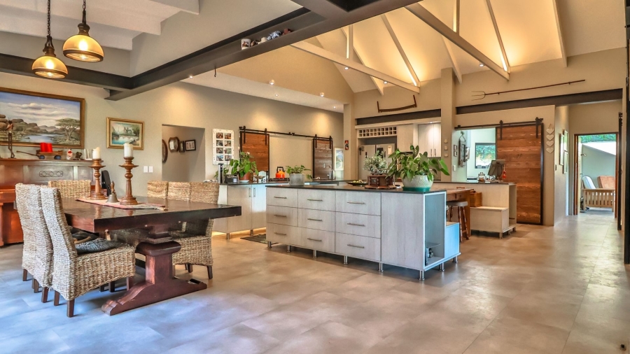 9 Bedroom Property for Sale in Onrus Western Cape